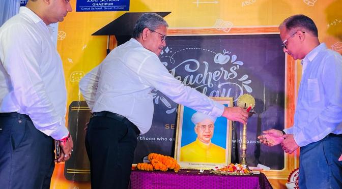 माउंट लिट्रा जी स्कूल में धूमधाम से मनाया गया “शिक्षक दिवस”