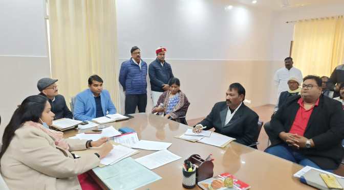 नगर पालिका अध्यक्ष को डीएम का निर्देश