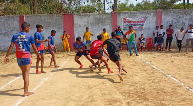 खेलकूद प्रतियोगिता में कासिमाबाद और जमानियां ने मारी बाजी