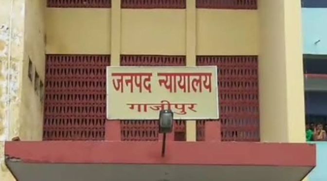 न्यायालय ने तीन दोषियों को सुनाई सजा