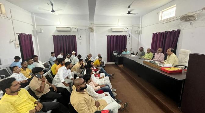 छात्र नेताओं ने की यह मांग