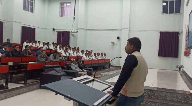 स्वास्थ्य विभाग व मेडिकल कॉलेज ने कार्यशाला का किया आयोजन