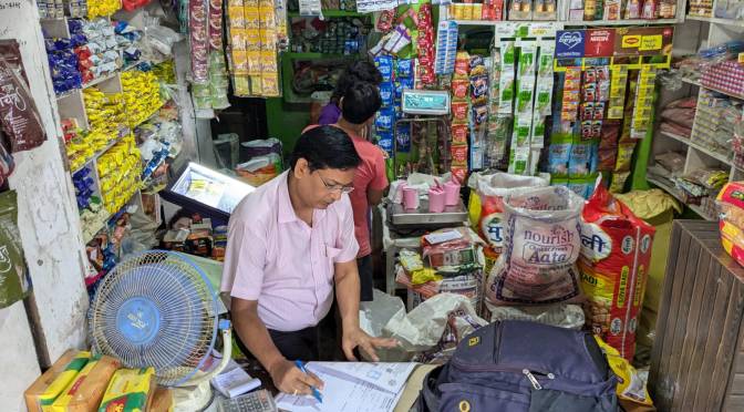 खाद्य पदार्थों के लिए गए नमूने,मिलावटी होने पर होगी कार्रवाई