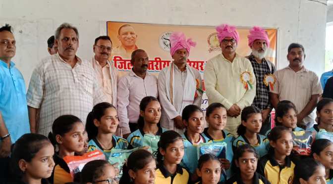 खो-खो और वॉलीबॉल प्रतियोगिता का हुआ आयोजन