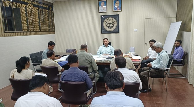 डीएम ने विभागों को माइक्रोप्लान के अनुसार अभियान को सफल बनाने के दिए निर्देश