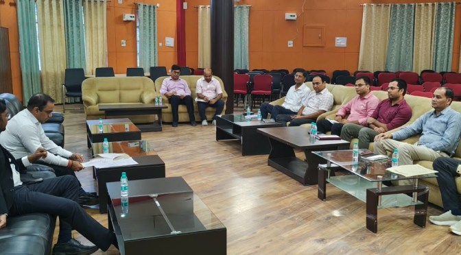 राष्ट्रीय लोक अदालत की तैयारियों को लेकर बैठक, अधिक से अधिक वादों के निस्तारण पर जोर